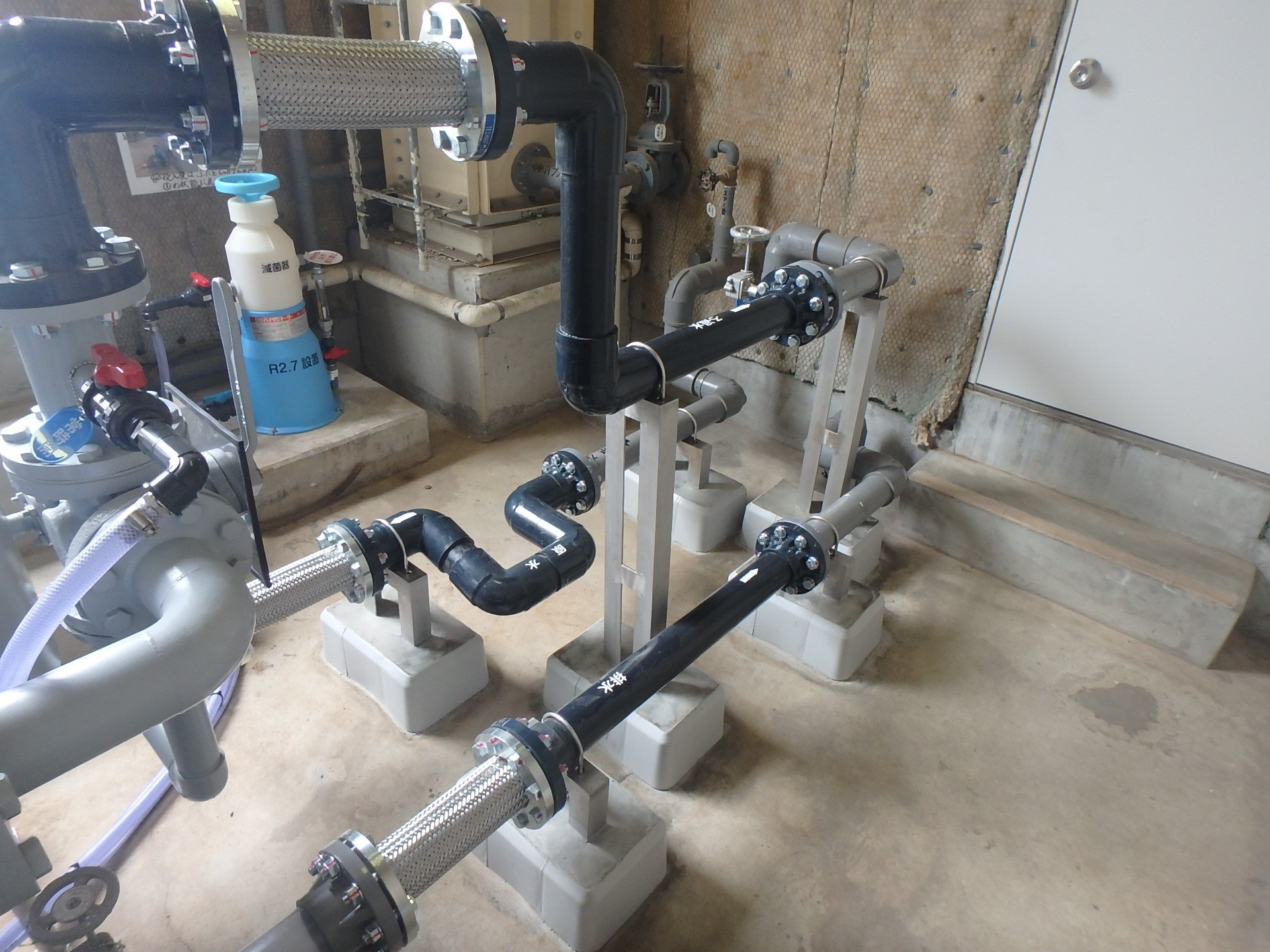 横浜市立小学校プール循環器設備更新工事-給排水・衛生設備工事-