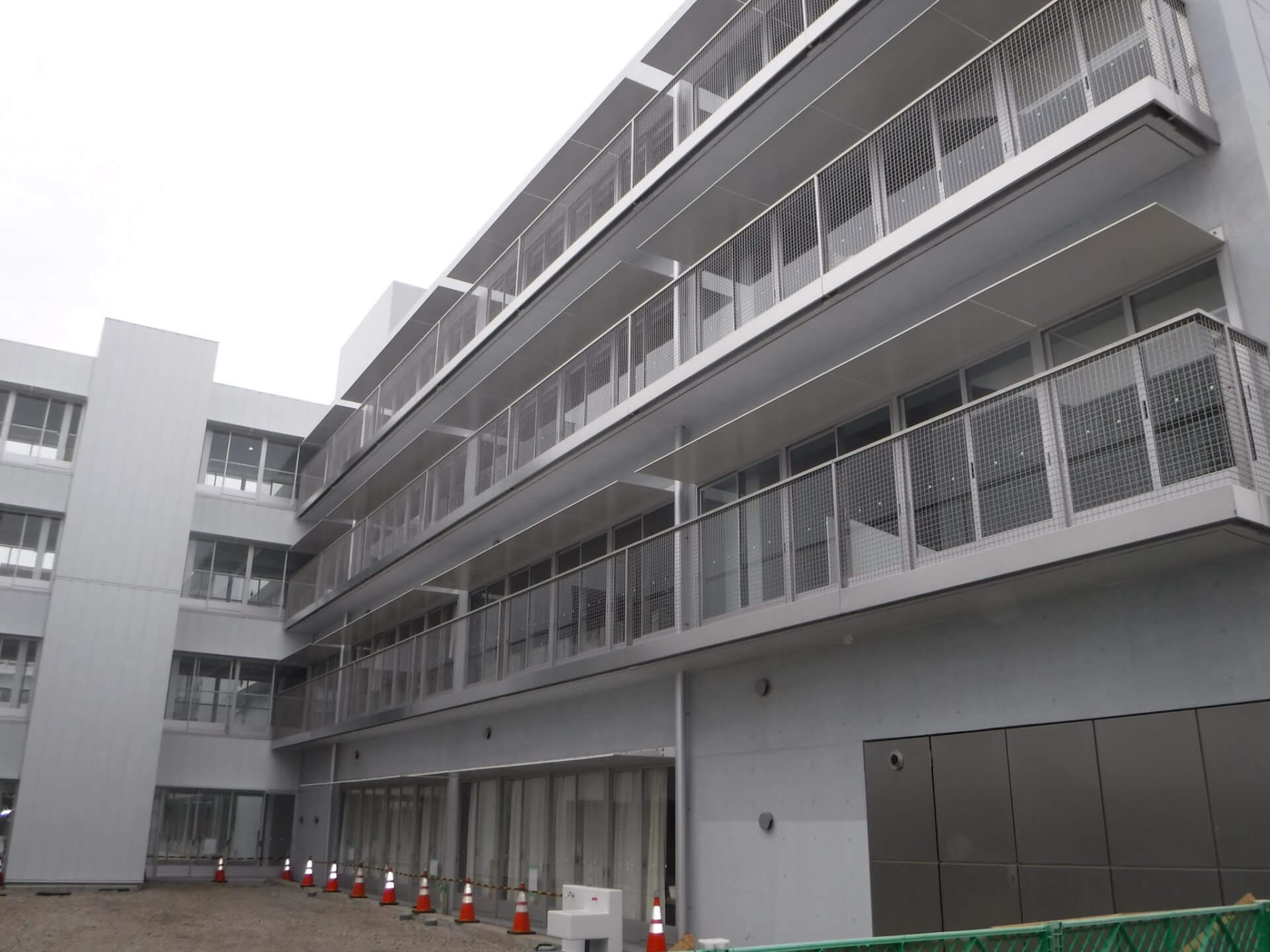 横浜市立小学校移転新築工事（JV）-電気設備工事-
